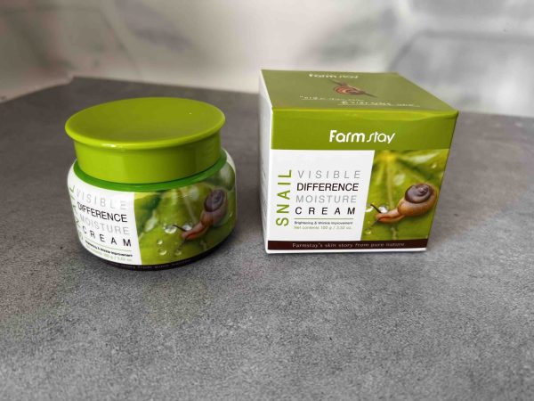 Крем зволожуючий з равликом FarmStay Snail Visible Difference Moisture Cream 100ml(Korea)
