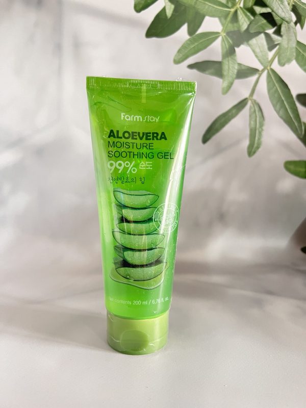 Гель з алое Farmstay La Ferme Aloe Vera Moisture Soothing Gel 200 мл