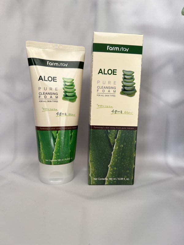 Піна (Корея) для вмивання заспокійлива з алое FarmStay Pure Cleansing Foam Aloe 180ml