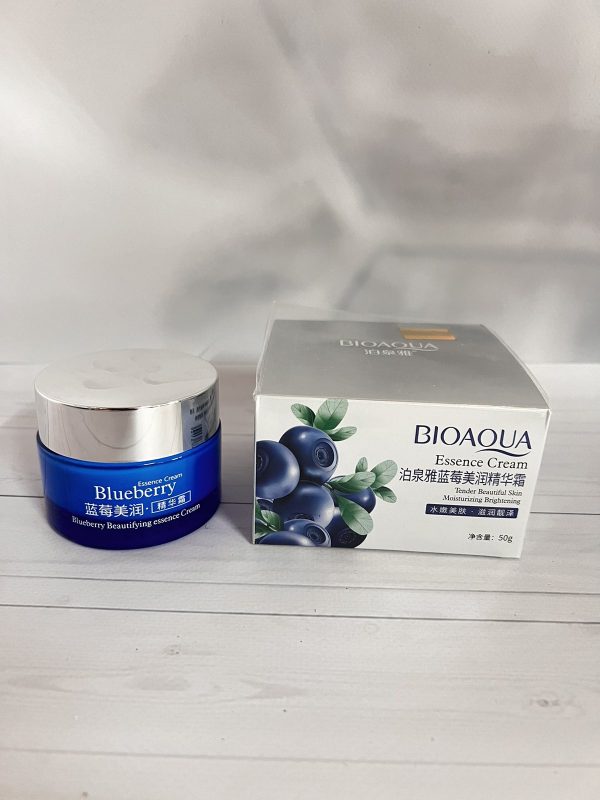 Зволожуючий крем для обличчя з чорницею Bioaqua Blueberry Essence Cream 50г(ГШ)