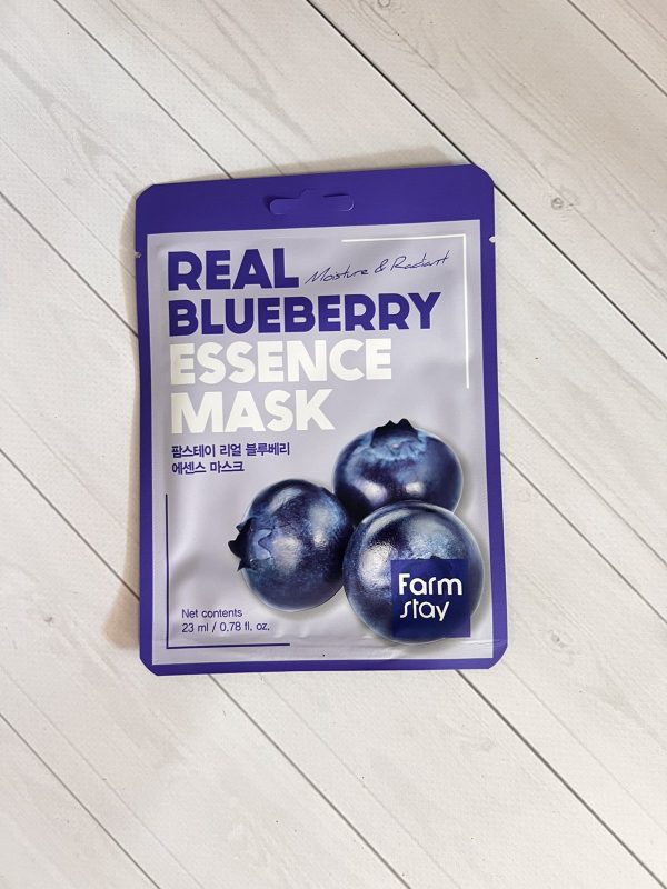 Тканинна маска з екстрактом чорниці Farmstay Real Blueberry Essence Mask