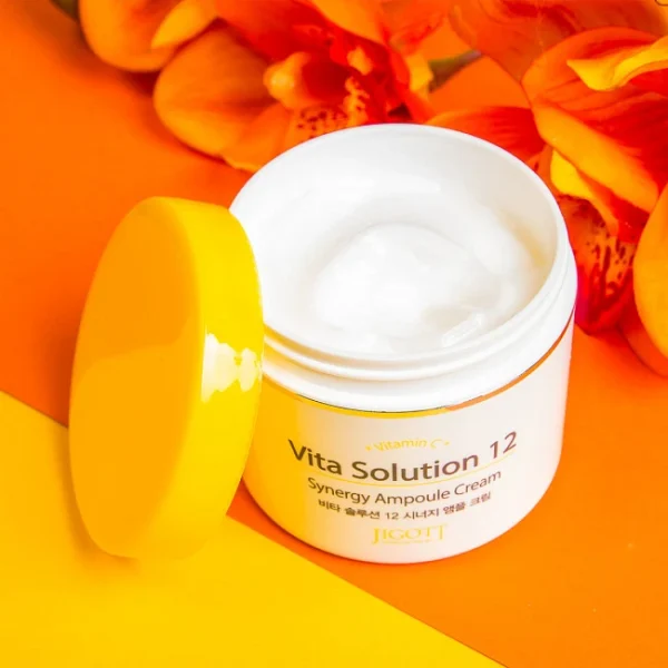 Тонізуючий крем для обличчя(Корея) Jigott Vita Solution 12 Synergy Ampoule Cream 100ml