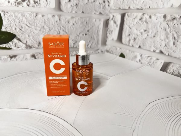 Сиворотка для обличчя Sadoer Vitamin C з вітаміном С 30 мл(МБ)