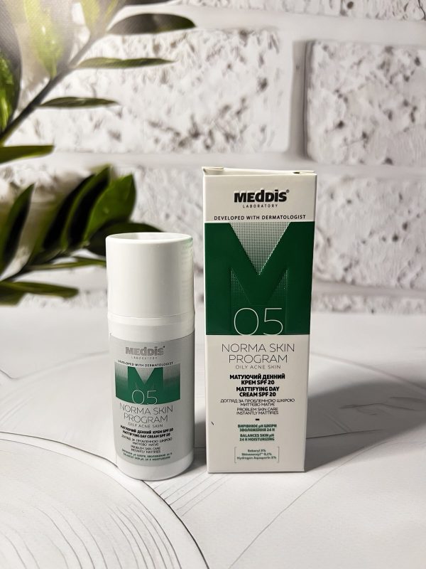 Крем для обличчя Meddis Laboratory матуючий spf 20 30мл