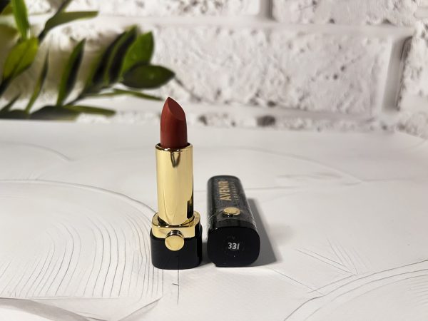 Авенір Помада д/губ 331