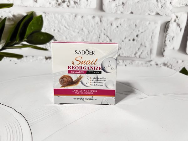Гідрогелеві патчі під очі SADOER Snail Reorganize Collagen Eye Mask з равликом та колагеном 60шт(ГШ)