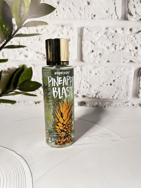 Парфумований спрей для тіла Victoria`s Secret Pineapple Blast 250 мл