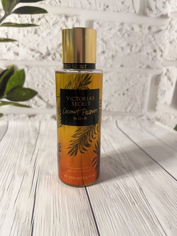 Спрей для тіла Victoria`s Secret Coconut Passion Noir 250 мл